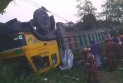 ঈদের আগে বাড়ি ফেরা হলো না, টাঙ্গাইলে ট্রাক উল্টে প্রাণ গেল ১৫ জনের