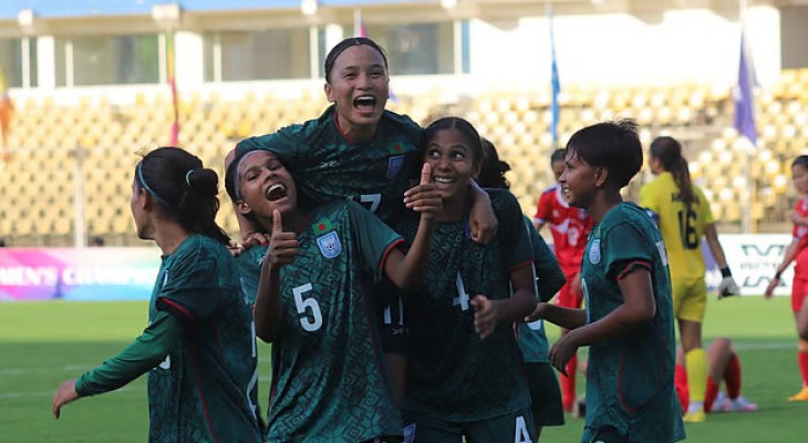নাটকীয় জয়ে নেপালকে হারিয়ে সাফ নারী চ্যাম্পিয়নশিপের ফাইনালে বাংলাদেশ